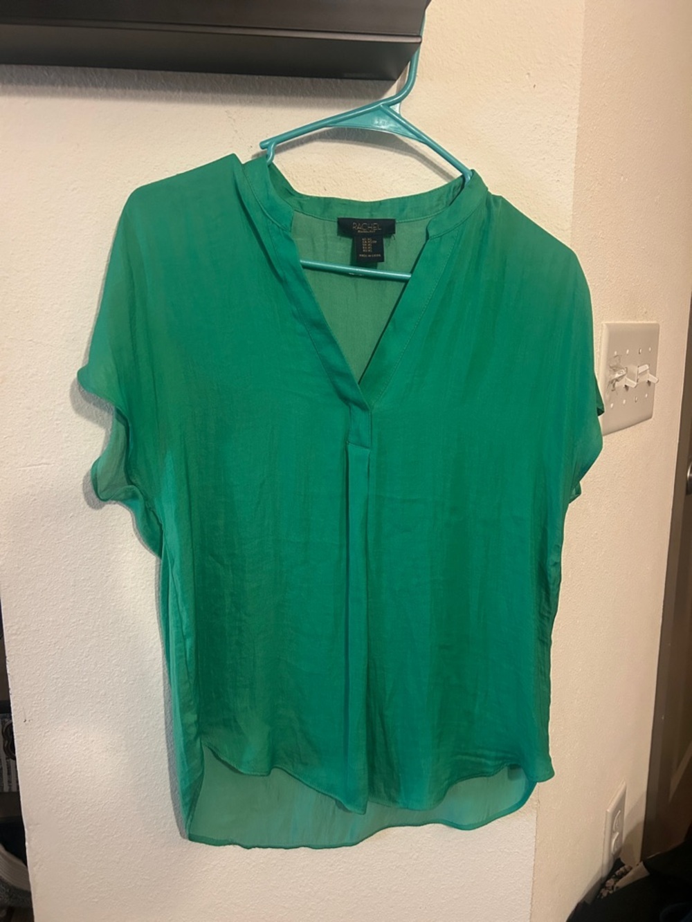 RACHEL Rachel Roy Emerald Green V-Neck Short Sleeve Blouse